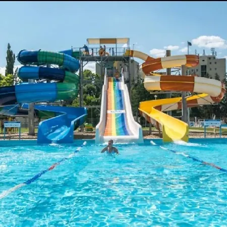 Cehmesterek Lägenhet *