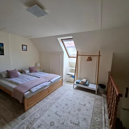 Apartamento Cehmesterek Eger